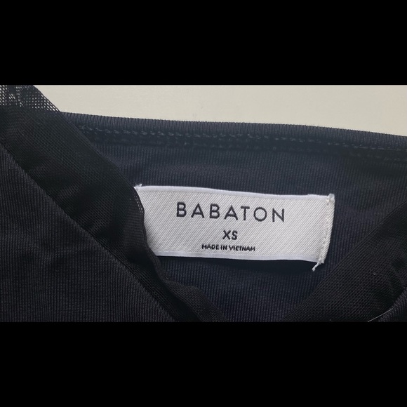 Aritzia Babaton Contour Mesh V-Neck Bodysuit size XS - Picture 5 of 6